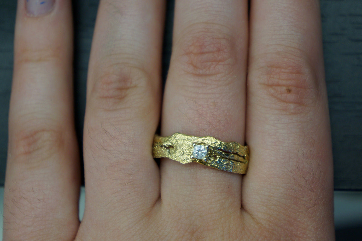 Tree Bark Ring: Dainty Gold Twig Design - Adjustable Sizing