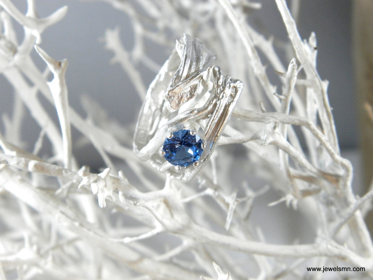 Branch Ring: Sterling Silver Nature Design - Lab Diamond Accent