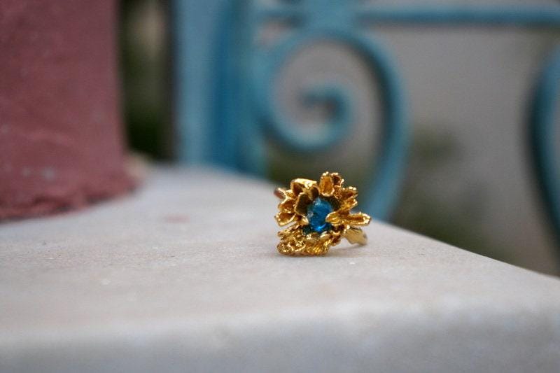 Wild Daisy Ring: Sterling Silver with Bright Blue Murano Glass