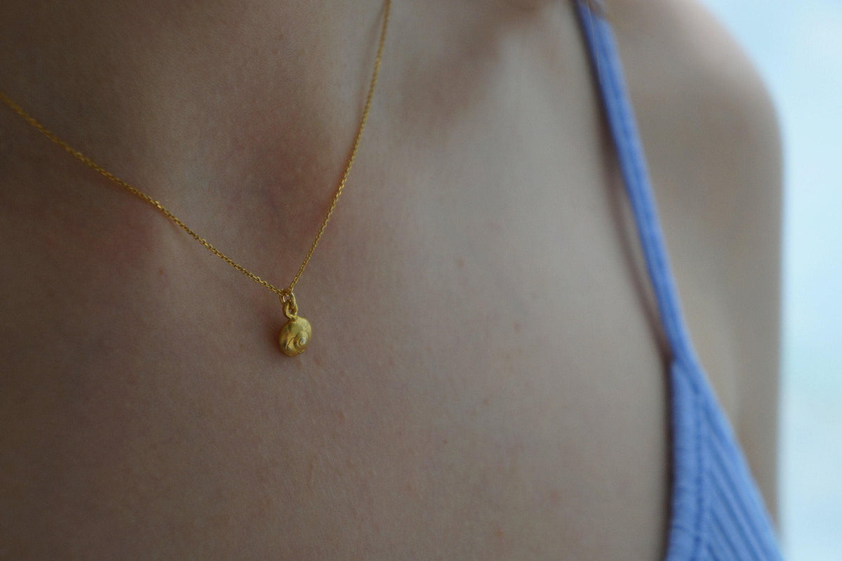 Collana Conchiglia con Finitura Dorata