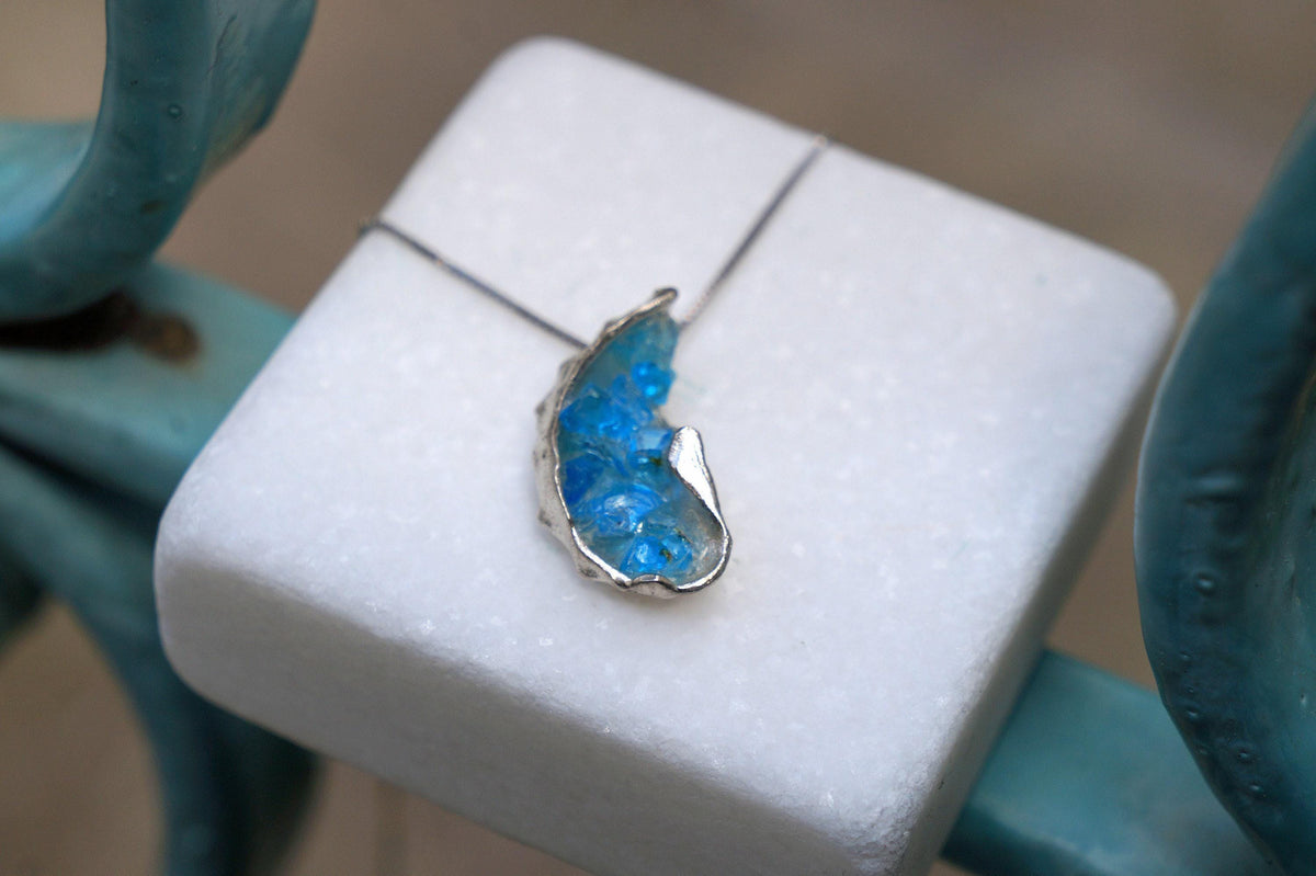 Sea Shell Necklace: Blue Murano Glass - Gold Plated Sterling Silver