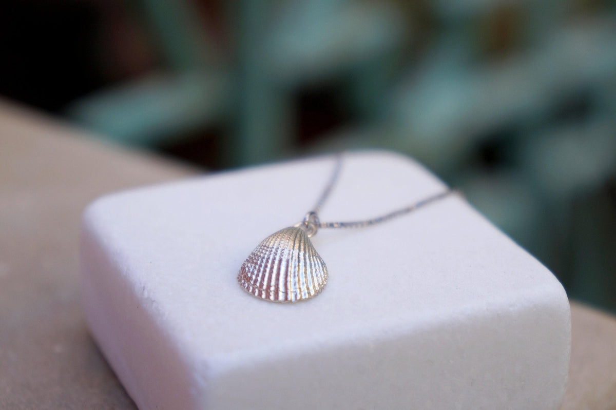 Nautical Pendant Necklace: Gold Sea Shell Design (Sterling Silver)